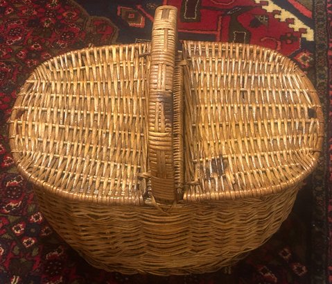 Antique Woven Picnic Basket With Handle And, 19' X 13.5' X 16'H