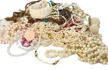 Fashion Jewelry - Freshwater Pearls, Sterling Silver, Faux Pearls, Bone, Mother-of-pearl Incl. Jadeite Beads