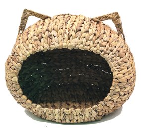 Cat Head & Ears Shaped Woven Basket For Cat Naps, 20' X 15' X 14'H