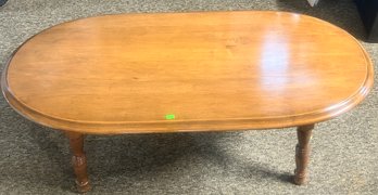 Vintage Oval American Colonial Style Coffee Table, 43' X 20.5' X 14.5'H