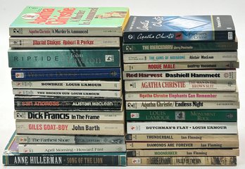 26 Vol. Paperback Novels Of Mystery & Suspense, Agatha Christie, Louis L'Amour, J Lawton And Others