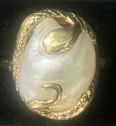 Unusual 14K Yellow Gold Cobra Coiled Around A Moab Pearl, 2.66 Dwt, Size 6.25