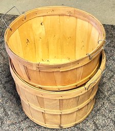 2 Pcs Vintage Fruit Baskets, 14' Diam.