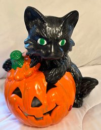 Cold Painted Ceramic Black Cat & Pumpkin Halloween Decor