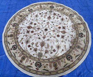 Round Oriental Style Carpet, 7'6' Diam.