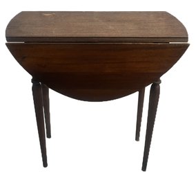 Vintage Mahogany Oval Double Drop Leaf Side Table W/Turned Legs, 32' X 16' X 30.5'H (Open 32' X 36.5')