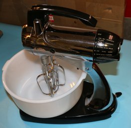 Original Sunbeam Mixmaster With Bowl And Brochure