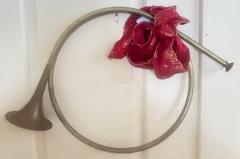 Brass Hunting Horn For Holiday Decorations, 12.5' Diam. X 20'