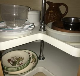 Cabinet - Various Serving Pieces