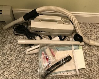 ORECK Portable Over The Shoulder Vacuum & Accessories