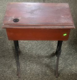 Antique Hayward Eclipse Child's Wooden Desk With Inkwell And Cast Iron Supports, 21' X 13' X 26'H