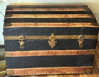 Antique Steamer Trunk With Wood Slats - 30 X 17 X 21'H