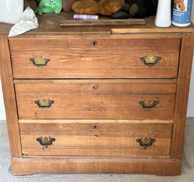 Antique 3-Drawer Chest Of Drawers - 36 X 16 X 32' H