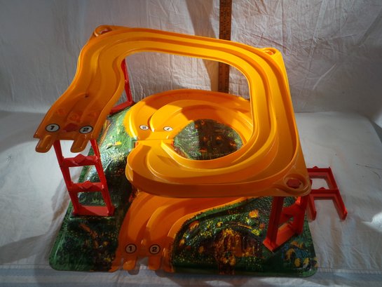 Hot Wheels - Vintage 1960's Hot Wheels Hazard Hill Play Set No. 49-20127 -Original Mattel Box, Mostly Complete