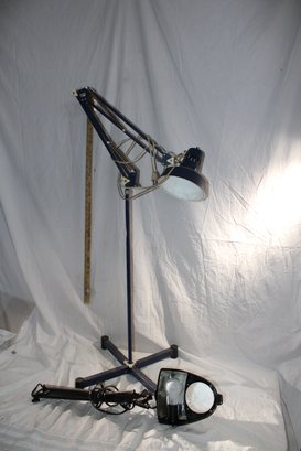 Articulating Lamps (2) With One  3 Ft Stand, One Lamp Has Magnifier - Working