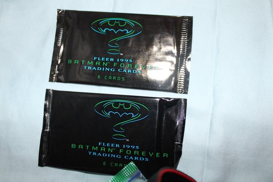 1995 Fleer  BATMAN FOREVER  TRADING CARDS  2 Unopened Packs,  6 Cards Each