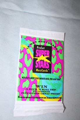 1991 PRO SET  *10 Hot Photo Cards* SUPER STARS MUSICARDS  (rock, Pop, Rap Music) 1 Unopened Pack