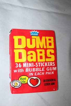 1977 - Fleer- DUMB DABS  36 Mini Stickers, 1 Unopened Wax Pack,