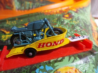 Lesney - 1960's Vintage # 38 Matchbox Series - Honda Motorcycle Trailer And Removable Motorcycle