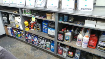 Lot46 Mostly New Some Opened - 9 Shelves Of Oils And Solvents See Pics