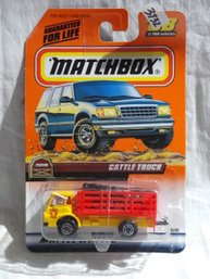 Matchbox 1998 -  Mattel Wheels #88 - Farm - Cattle Truck In Original Wrapper  Series 18