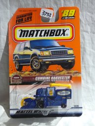 Matchbox 1998 -  Mattel Wheels #89 - Farm - Combine Harvester In Original Wrapper  Series 18