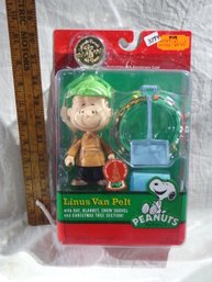 Peanuts Possables Linus Van Pelt Figure  Hat, Blanket, Snow Shovel, Christmas Tree Base & 60th Anniversy Coin