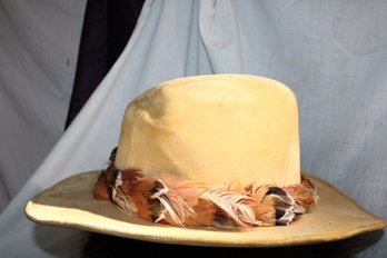 Vintage  Longhorn Hat Made In Korea, Size 7  1/4 - 7  3/8, Cotton Rayon Lining, Multicolored Feather Band