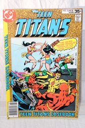 Comics - DC Comics - Teen Titans -35c - No.53  -  Teen Titans Case Book (2)