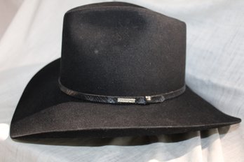 Vintage John B. Stetson Hat 'Riverton' Black- 4 In Brim- Size 7 1/8- XXXX Stetson Regular  Oval In Originalbox