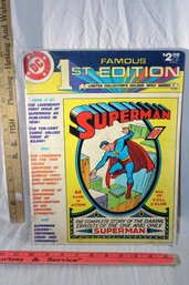Comics -  Giant - DC Comics-   Famous First Edition -Vol. 8  No. C61  - Superman