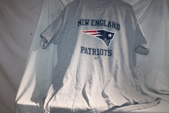 New England Patriots Gray Tee Shirt Size L