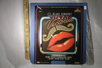 VideoDisc -Victor Victoria - Part One And Part Two - MGM Stereo 1982
