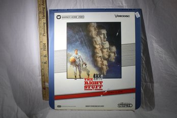 VideoDisc - The Right Stuff - 2 Discs - Warner Home Video - 198384