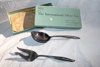 The International Silver Co. 'woodSong Salad Pair' Plated, Holmes& Edwards Deep Silver New Standard.