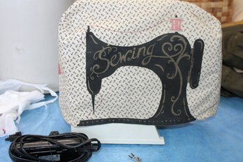 Vintage Singer Sewing Machine - Top Notch Of Its Time! Has Home Made Cloth Cover, Crafts,  Homemaking