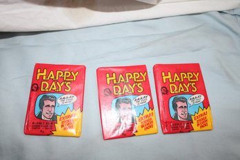 1976- Happy Days Tv Show -3 Unopened Topps Wax Packs Of Trading Cards With Sticker (4)))