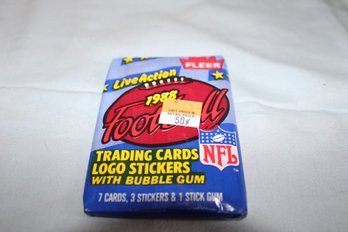 1988 Fleer Football *live Action* Trading Cards/stickers -1 Unopened Pack -7 Cards