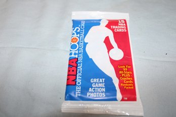 1989-90 NBA HOOPS * Great Games Action Photos*  1  Unopened Pack, 15 NBA Trading Cards