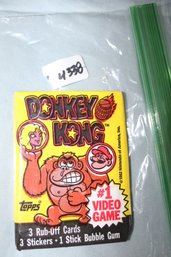 1982 -Topps - Donkey Kong #1 Video Game Rub-off Trading Cards 1 Unopened Wax Packs, 3 Cards,3 Stickers