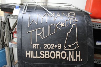 Lot147 - NOS - Lot Of 8 Large Truck Mudflaps - 'wymans' Lettering (1) Some May Be Slightly Used