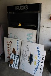 Lot152 - Misc Displays And Signage See Pics