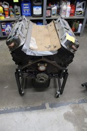 Lot154 - 454ci 7.4 Liter Engine Without Intake Casting #14015445  1978-90 2 Bolt? See Pics