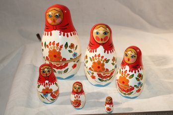 Russian Matryoshka Dolls/nesting Dolls-Set Of 6 -numbered-brightly Handpainted Folk Art-Made In Russia