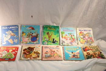 10 Vintage Little Golden Books -robert &new Friends, Mothergoose,  3 Pigs, 3 Bears, Bambi,tom & Jerry,