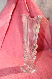 Vintage-art Deco Style- Glass Vase Detailed-glass Base-Eye Pleasing