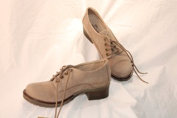 Dromedaris Women's Shoes Made In Portugal Size 38 Leather Uppers . Little To No Wear