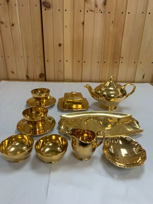 ROYAL WINSTON LOT OF DISHES