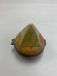 1910 MASONIC PYRAMID COMPACTMENT