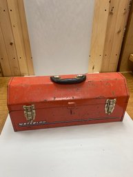 RED METAL TOOL BOX